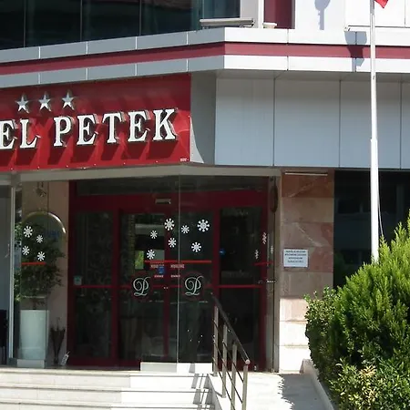 Petek 3*